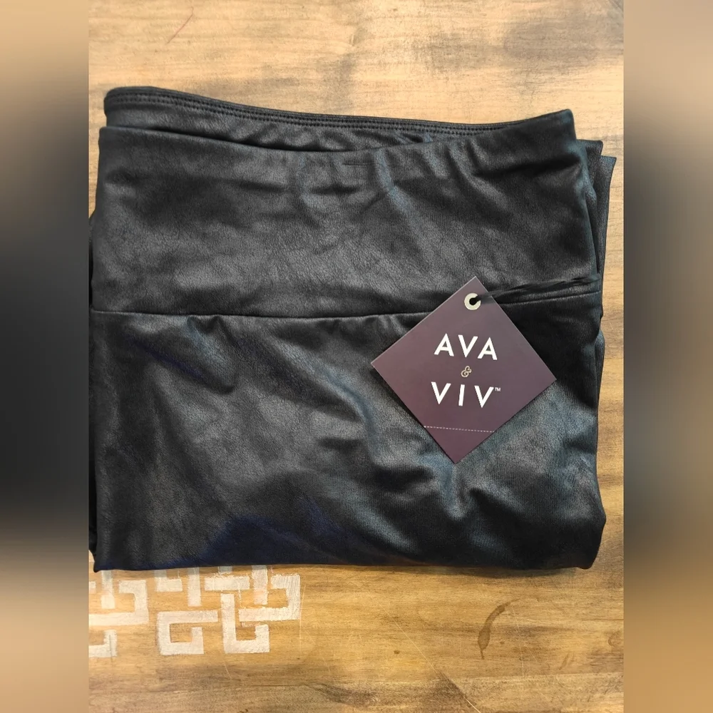 🤍❗NWT Ava & Viv Faux Leather Marble Leggings Size 3X 24W/26W - Picture 7 of 7